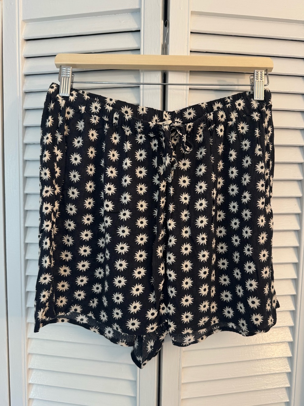 Rip Curl Black Sunburst Print Women's Shorts